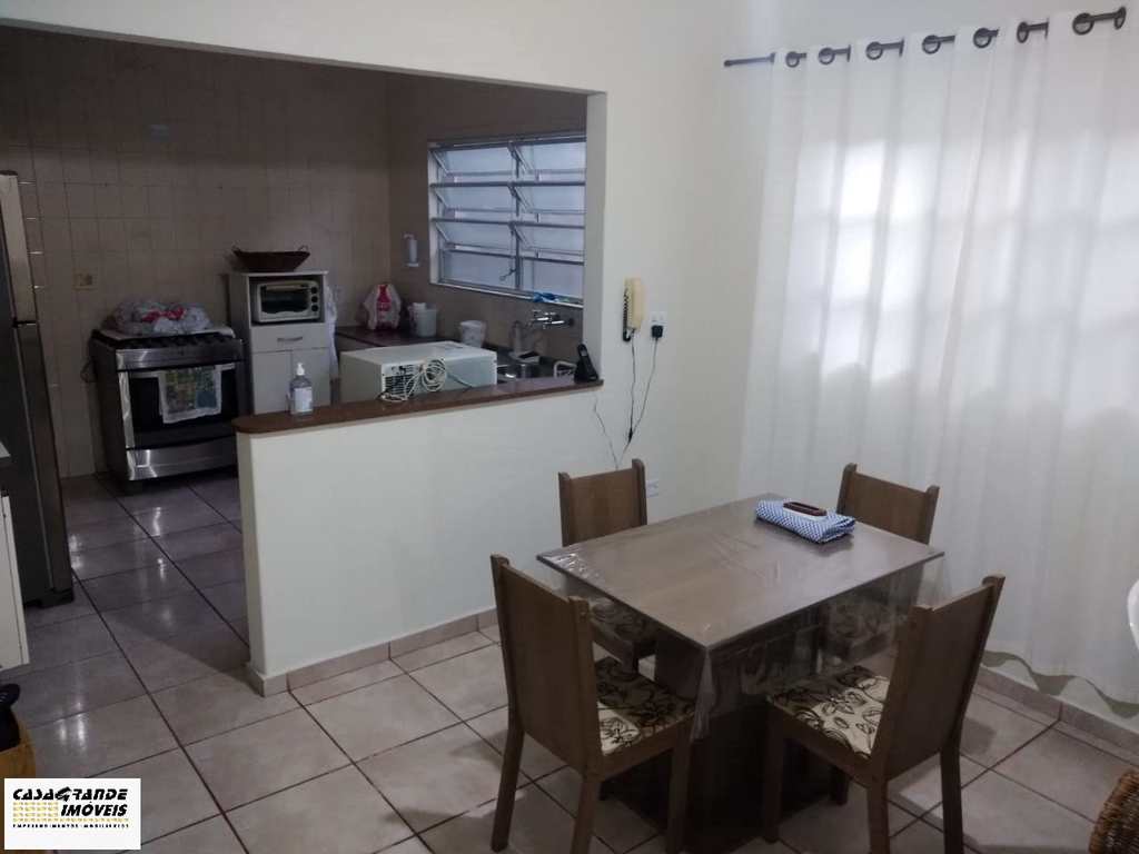 Sobrado em Praia Grande, no bairro Ocian