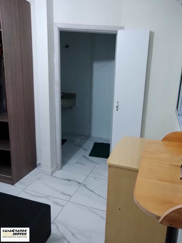 Sobrado em Praia Grande, no bairro Ocian