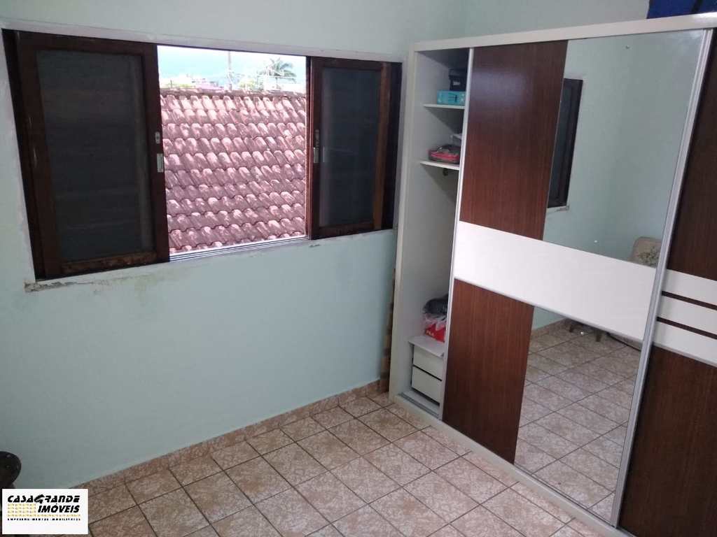 Sobrado em Praia Grande, no bairro Ocian