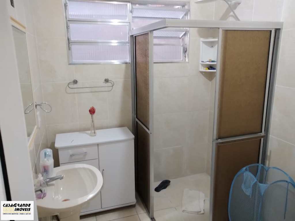 Sobrado em Praia Grande, no bairro Ocian