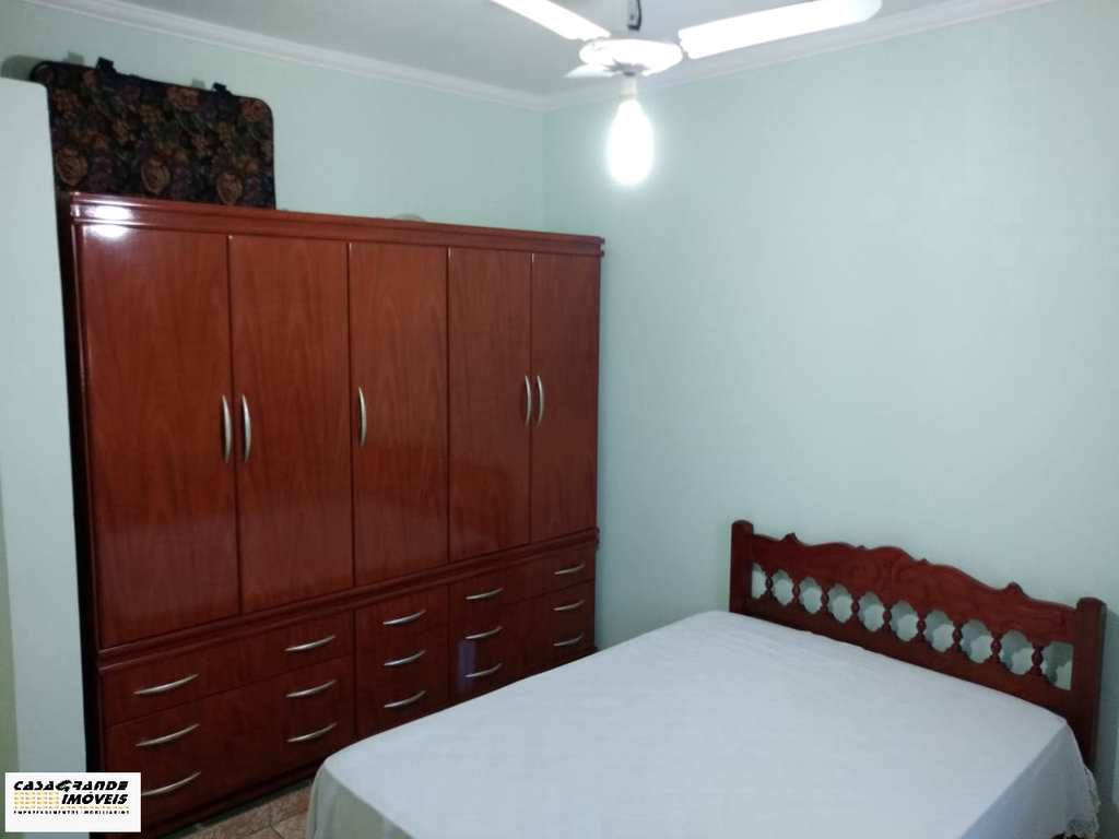 Sobrado em Praia Grande, no bairro Ocian