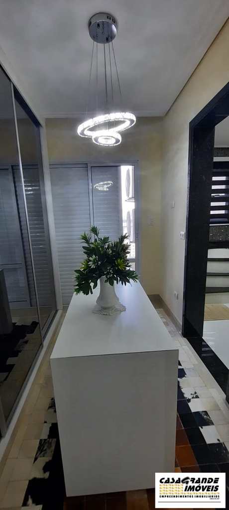 Apartamento em Praia Grande, no bairro Guilhermina