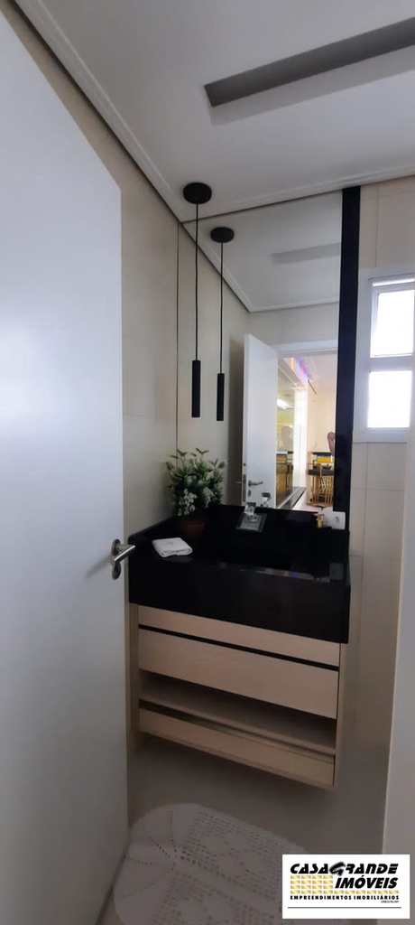 Apartamento em Praia Grande, no bairro Guilhermina