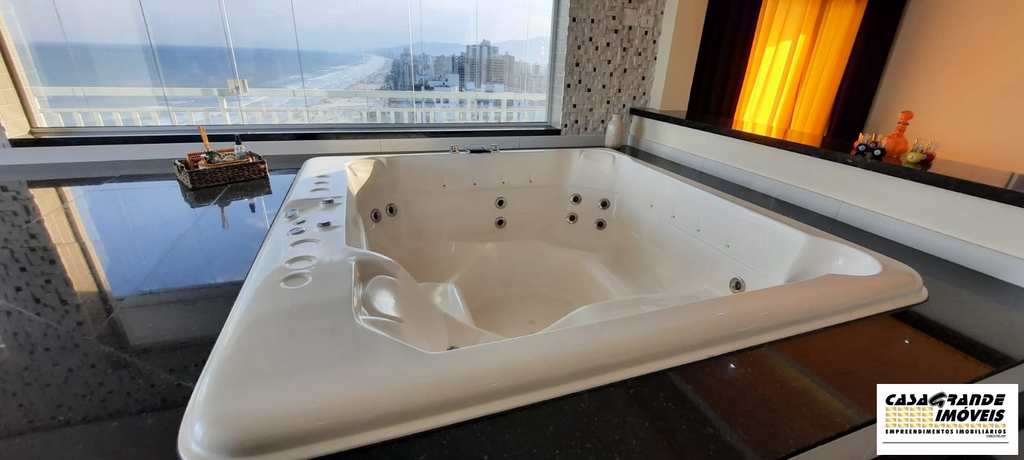 Apartamento em Praia Grande, no bairro Guilhermina