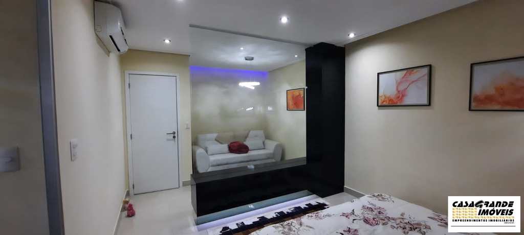Apartamento em Praia Grande, no bairro Guilhermina