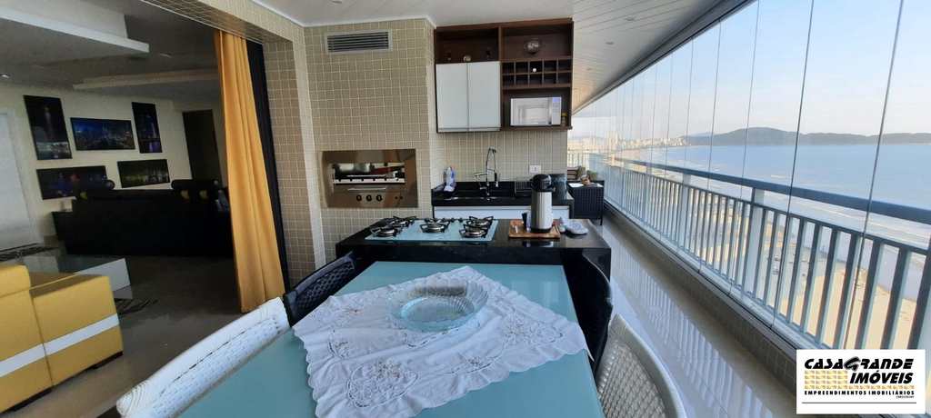 Apartamento em Praia Grande, no bairro Guilhermina