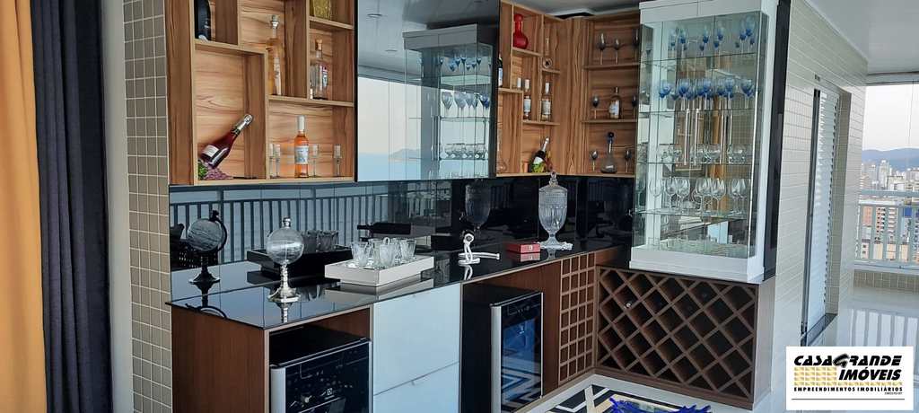 Apartamento em Praia Grande, no bairro Guilhermina