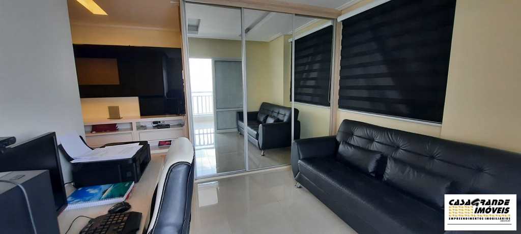 Apartamento em Praia Grande, no bairro Guilhermina