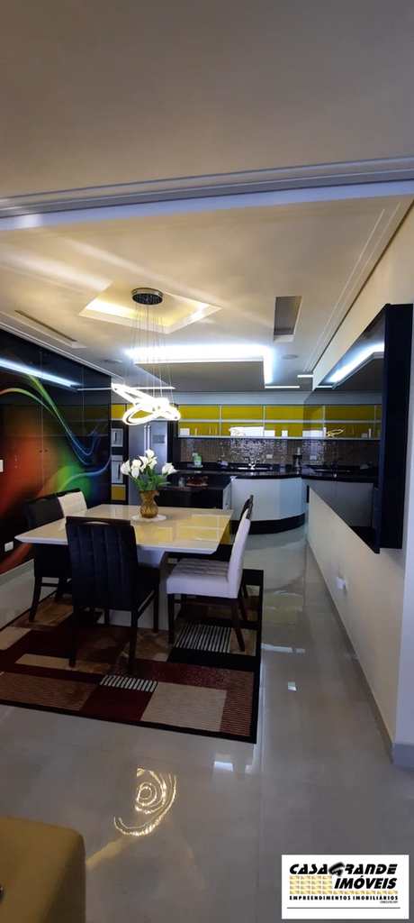 Apartamento em Praia Grande, no bairro Guilhermina