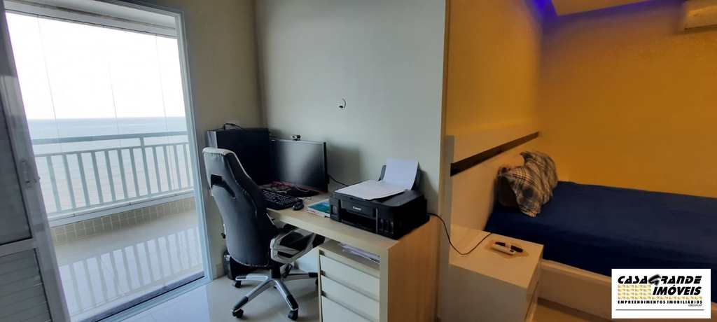 Apartamento em Praia Grande, no bairro Guilhermina