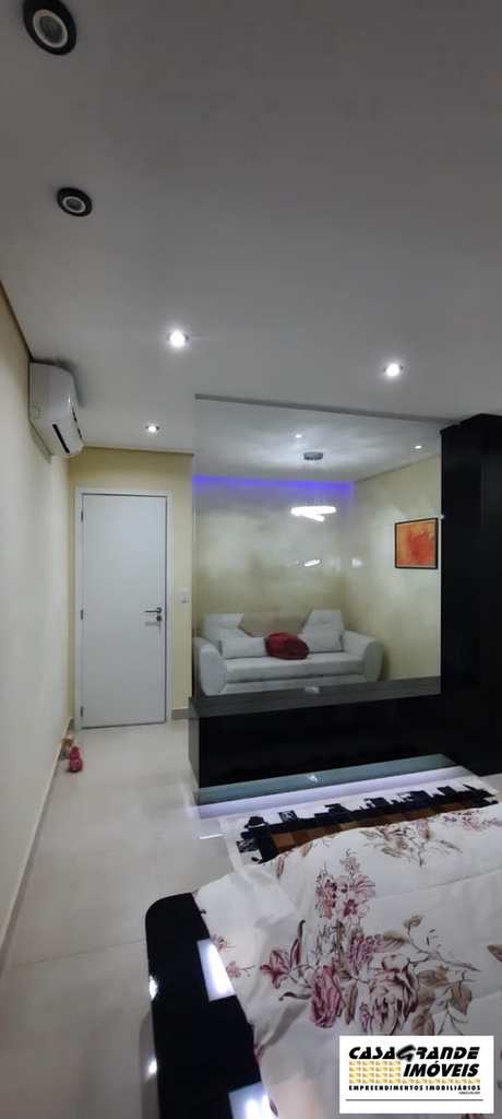 Apartamento em Praia Grande, no bairro Guilhermina