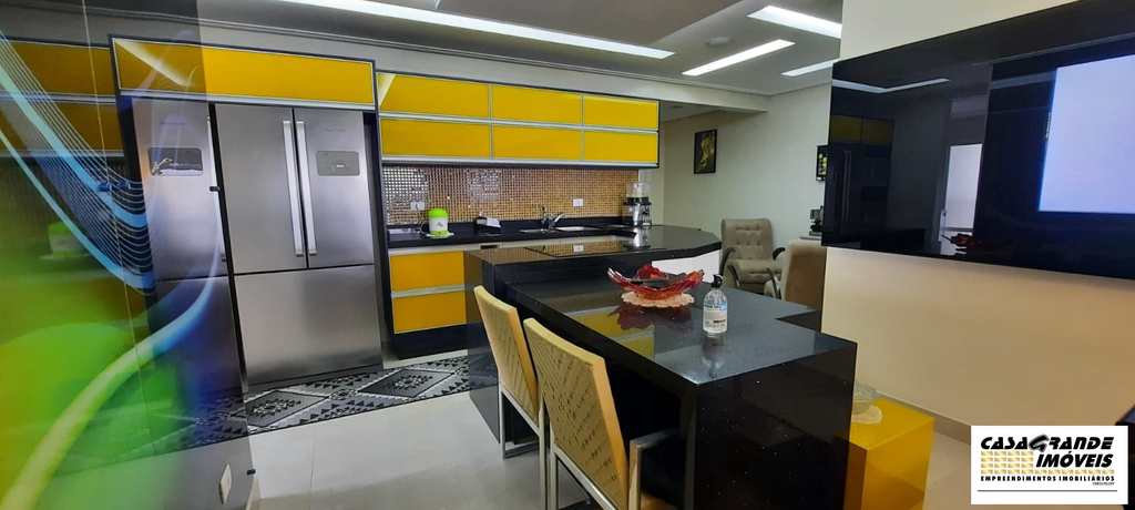Apartamento em Praia Grande, no bairro Guilhermina