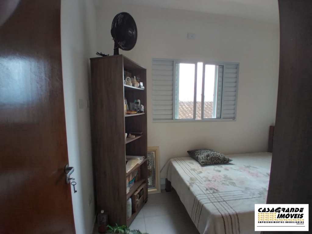 Casa de Condomínio em Praia Grande, no bairro Caiçara