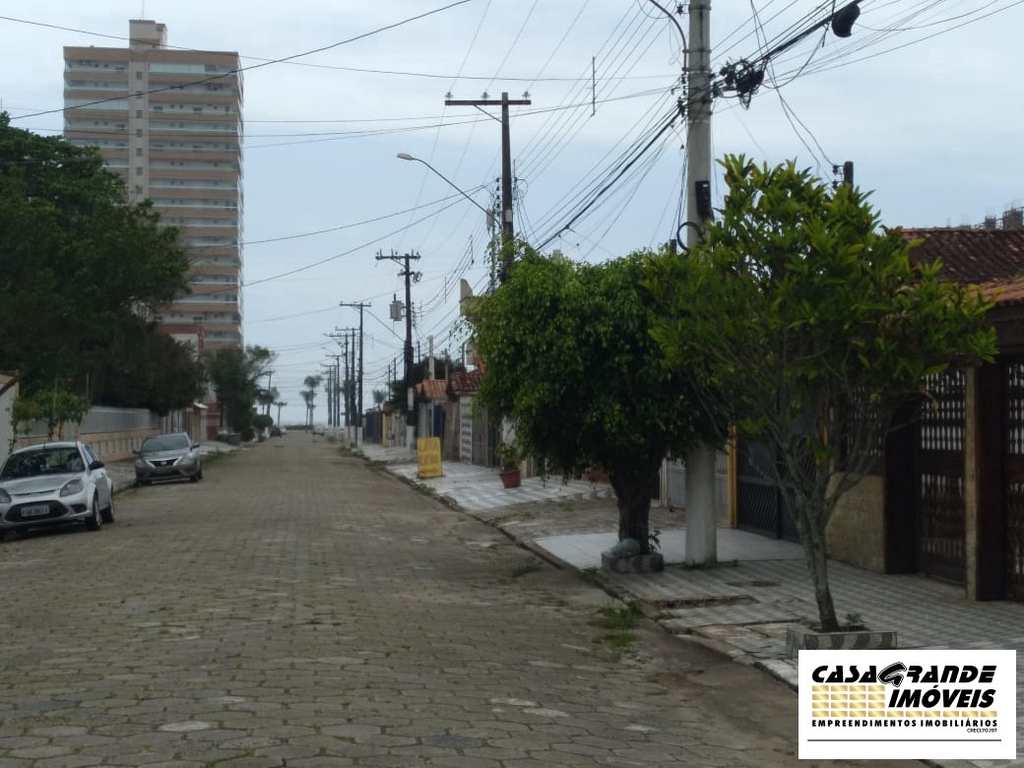 Casa de Condomínio em Praia Grande, no bairro Caiçara