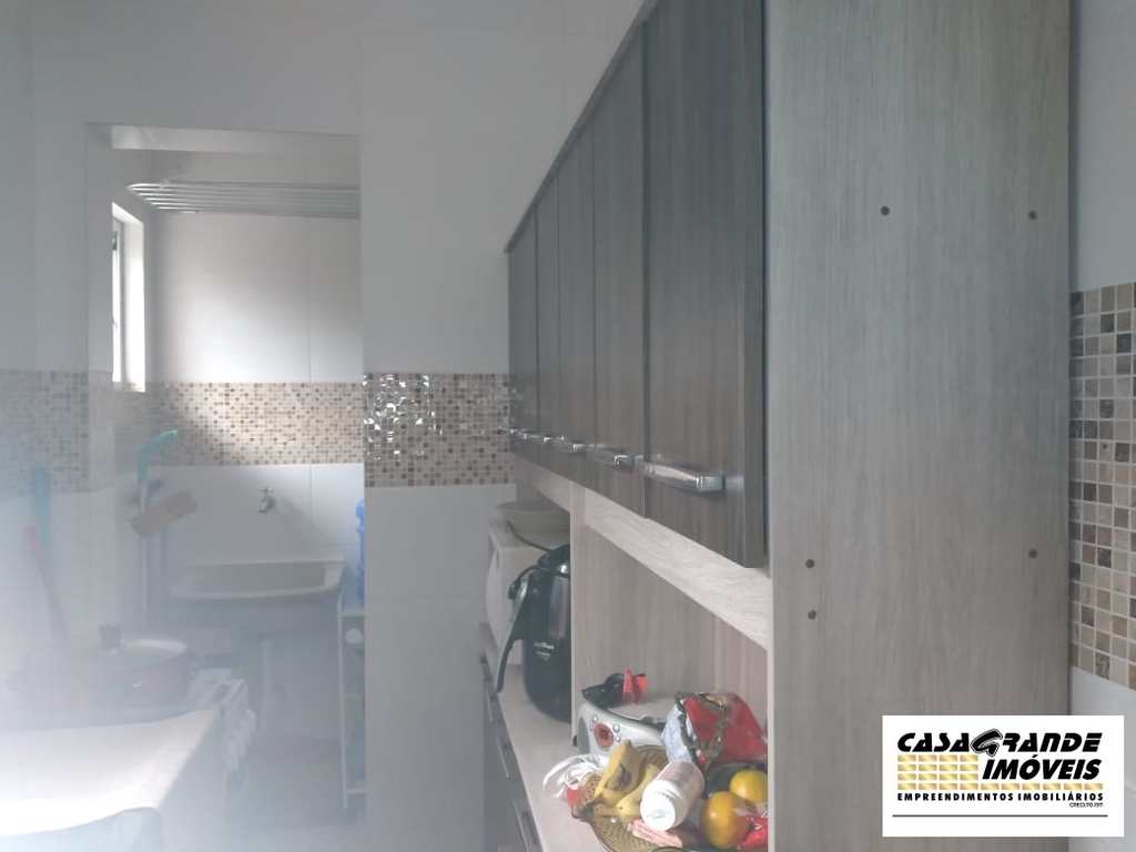 Casa de Condomínio em Praia Grande, no bairro Caiçara