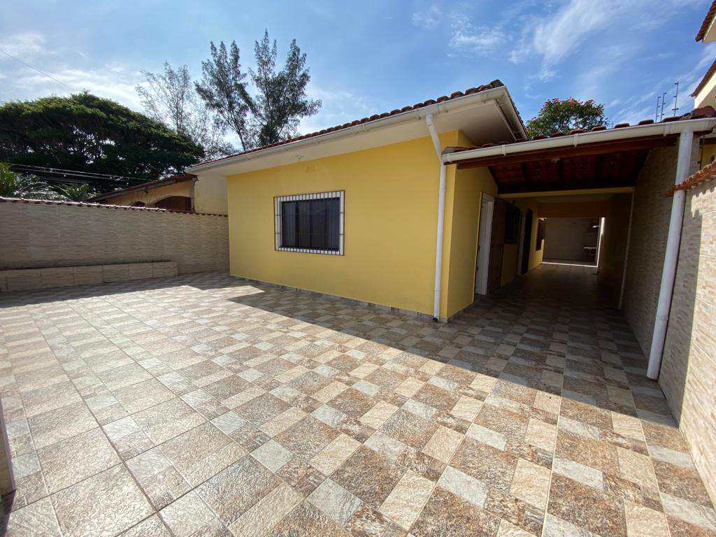 Casa em Itanhaém, no bairro Cibratel II