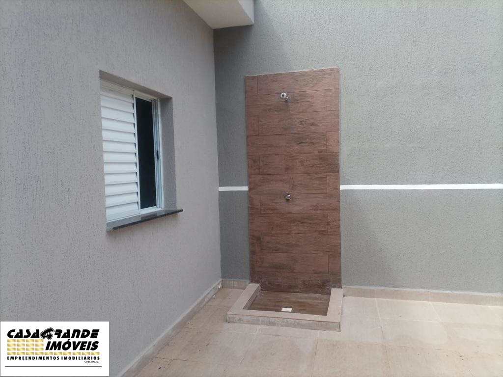 Casa em Praia Grande, no bairro Mirim