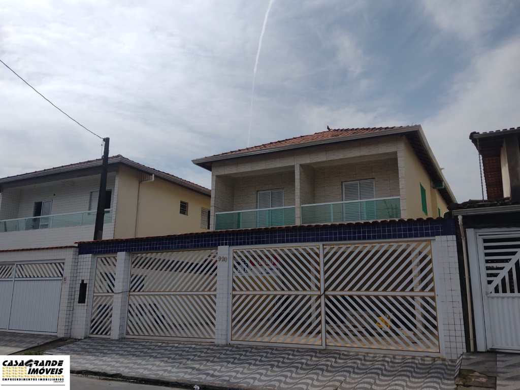 Casa de Condomínio em Praia Grande, no bairro Samambaia