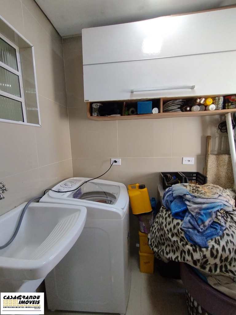 Casa em Praia Grande, no bairro Maracanã