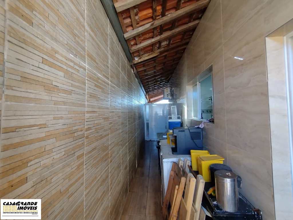 Casa em Praia Grande, no bairro Maracanã
