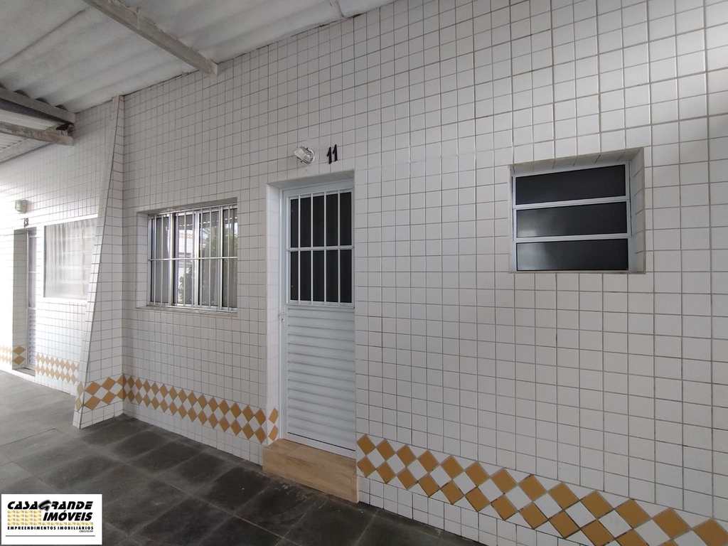 Kitnet em Praia Grande, no bairro Real