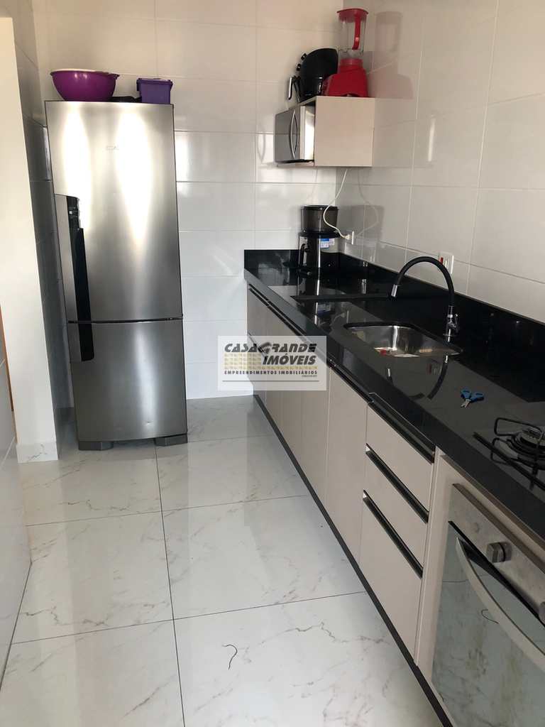 Apartamento em Praia Grande, no bairro Caiçara