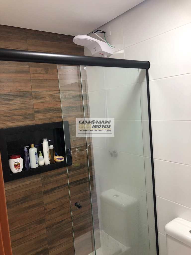 Apartamento em Praia Grande, no bairro Caiçara