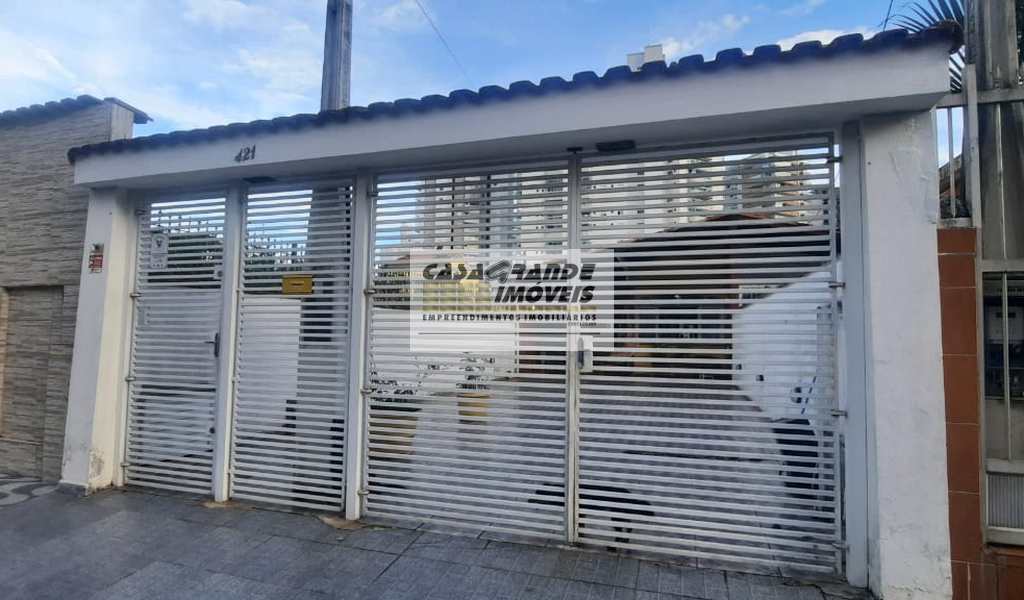Casa em Praia Grande, bairro Caiçara
