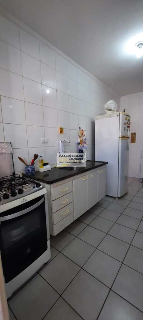 Apartamento em Praia Grande, no bairro Tupi