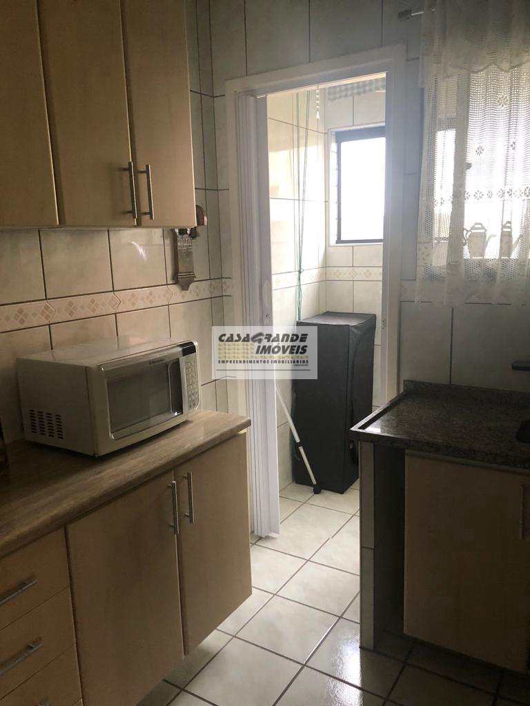 Apartamento em Praia Grande, no bairro Caiçara