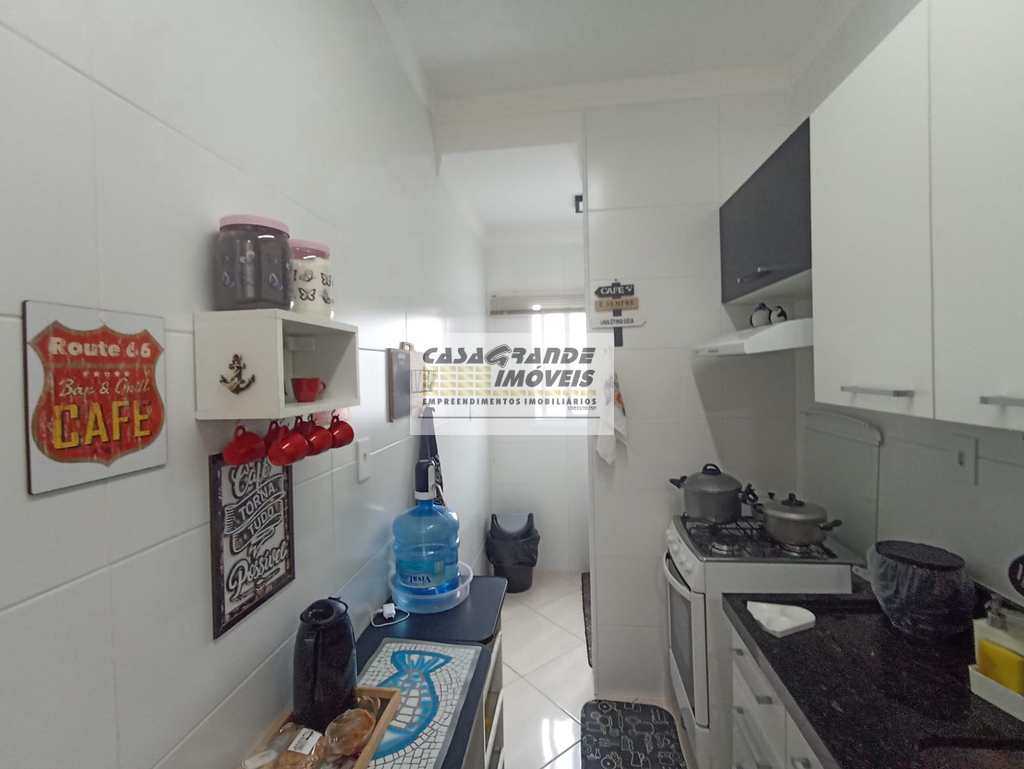Apartamento em Praia Grande, no bairro Caiçara