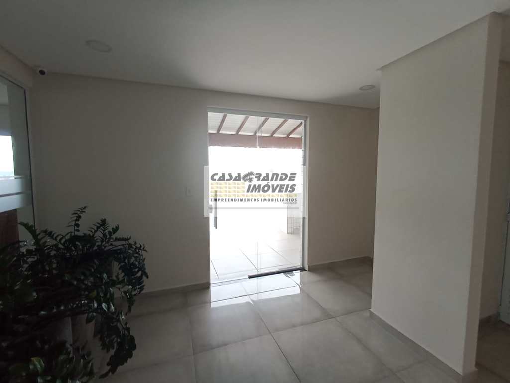 Apartamento em Praia Grande, no bairro Caiçara