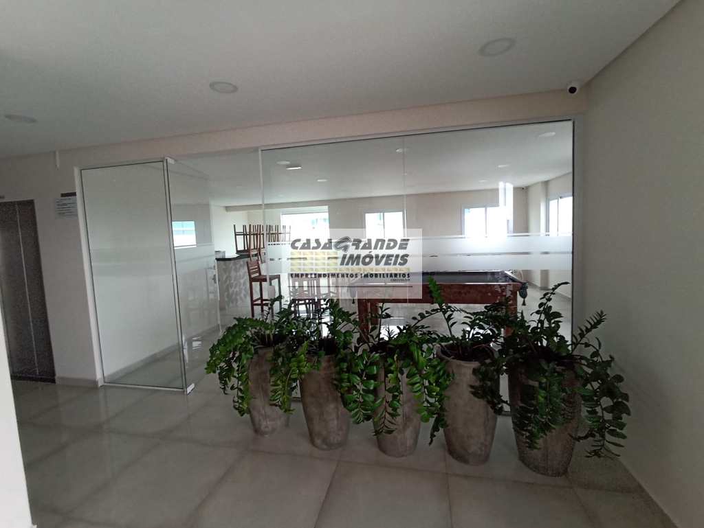 Apartamento em Praia Grande, no bairro Caiçara
