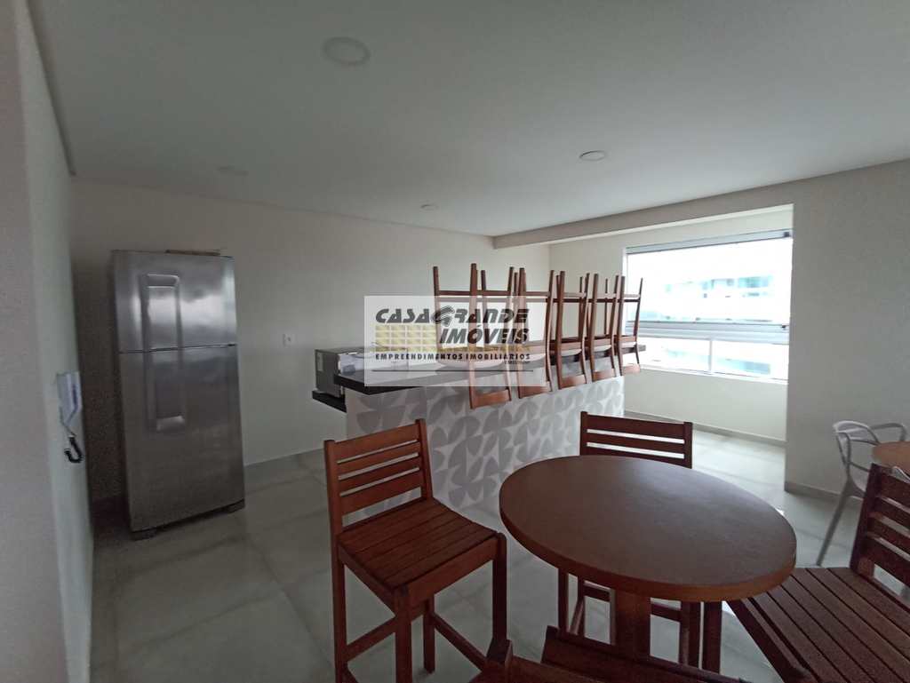 Apartamento em Praia Grande, no bairro Caiçara