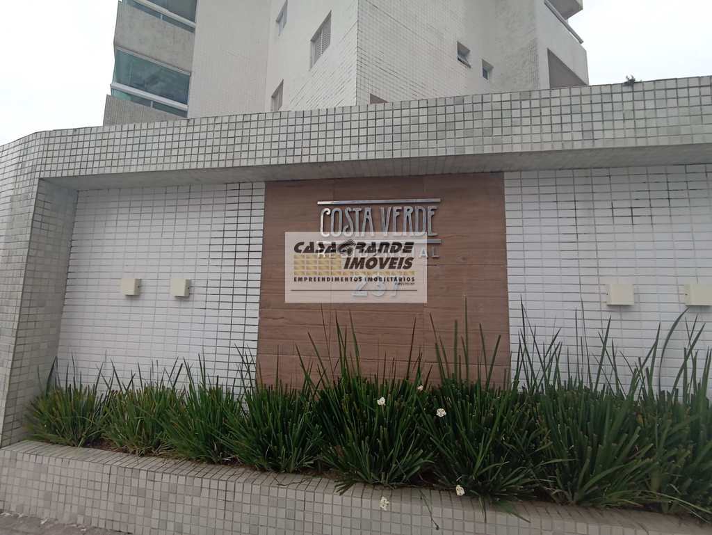 Apartamento em Praia Grande, no bairro Caiçara