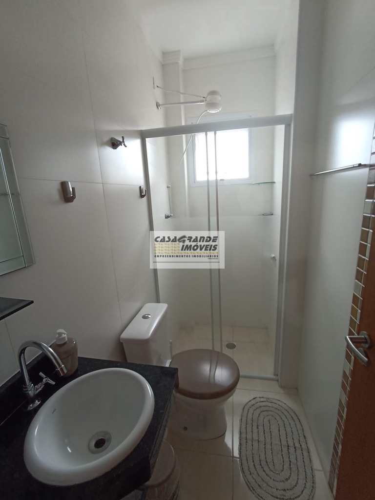 Apartamento em Praia Grande, no bairro Caiçara
