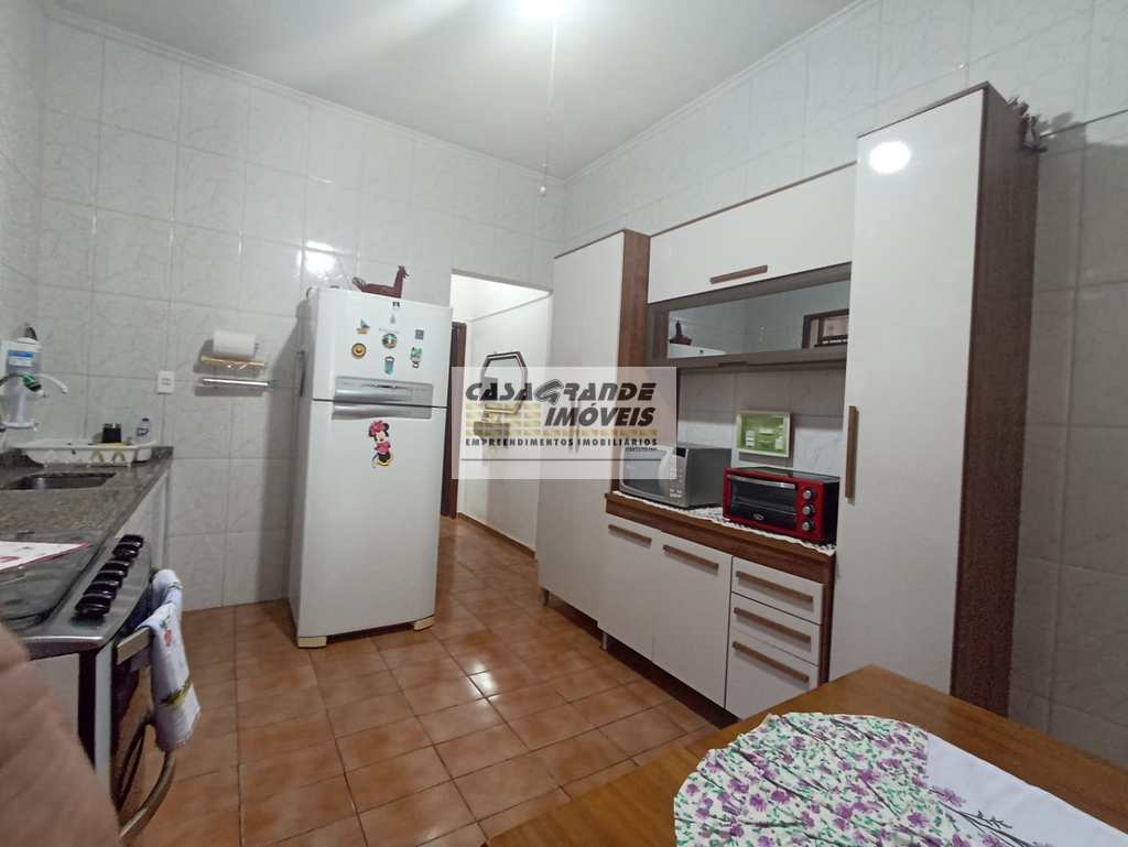 Casa em Praia Grande, no bairro Maracanã