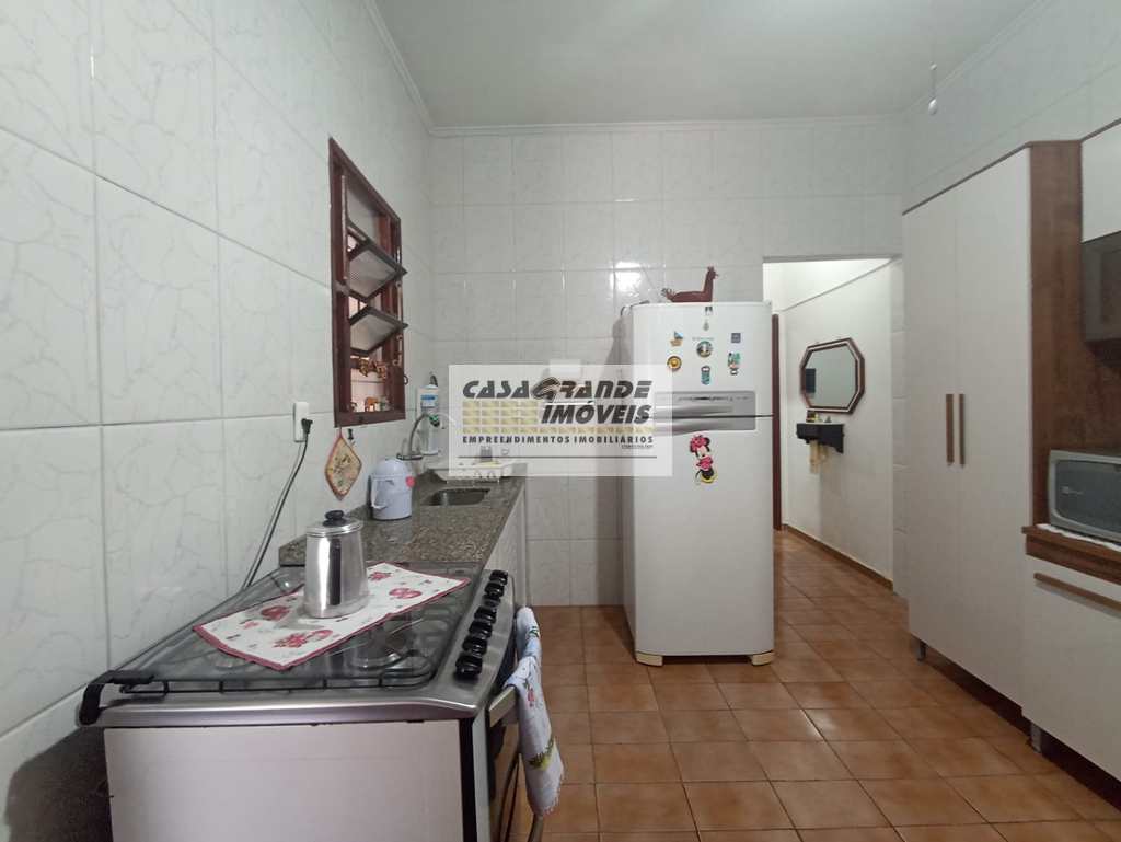 Casa em Praia Grande, no bairro Maracanã