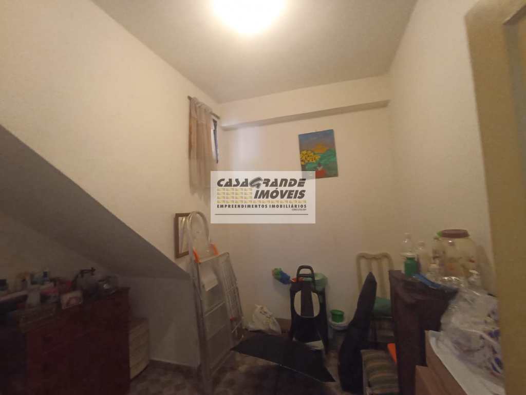 Sobrado de Condomínio em Praia Grande, no bairro Caiçara