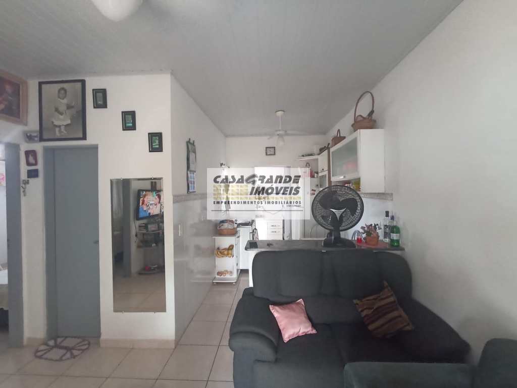 Sobrado de Condomínio em Praia Grande, no bairro Caiçara