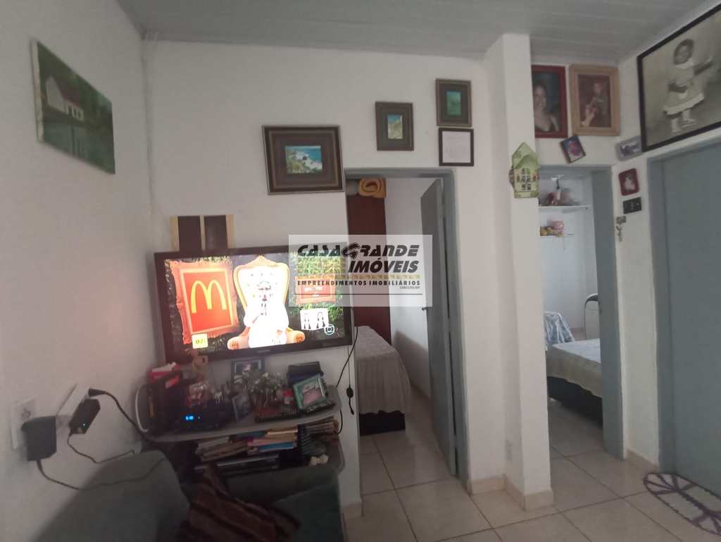 Sobrado de Condomínio em Praia Grande, no bairro Caiçara