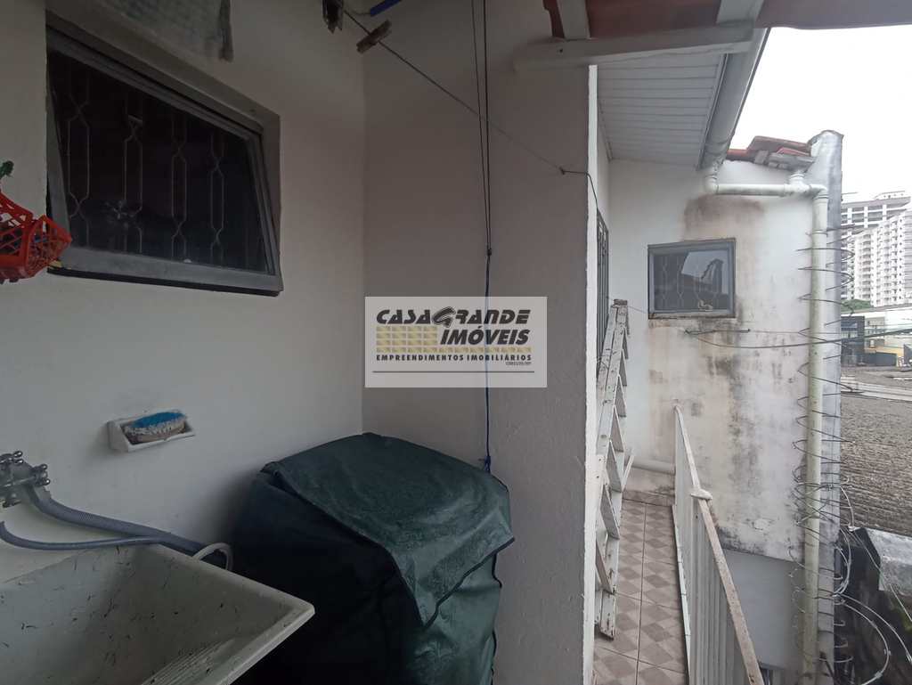 Sobrado de Condomínio em Praia Grande, no bairro Caiçara