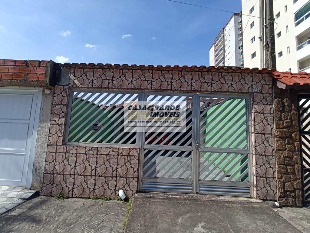 Casa em Praia Grande, no bairro Maracanã