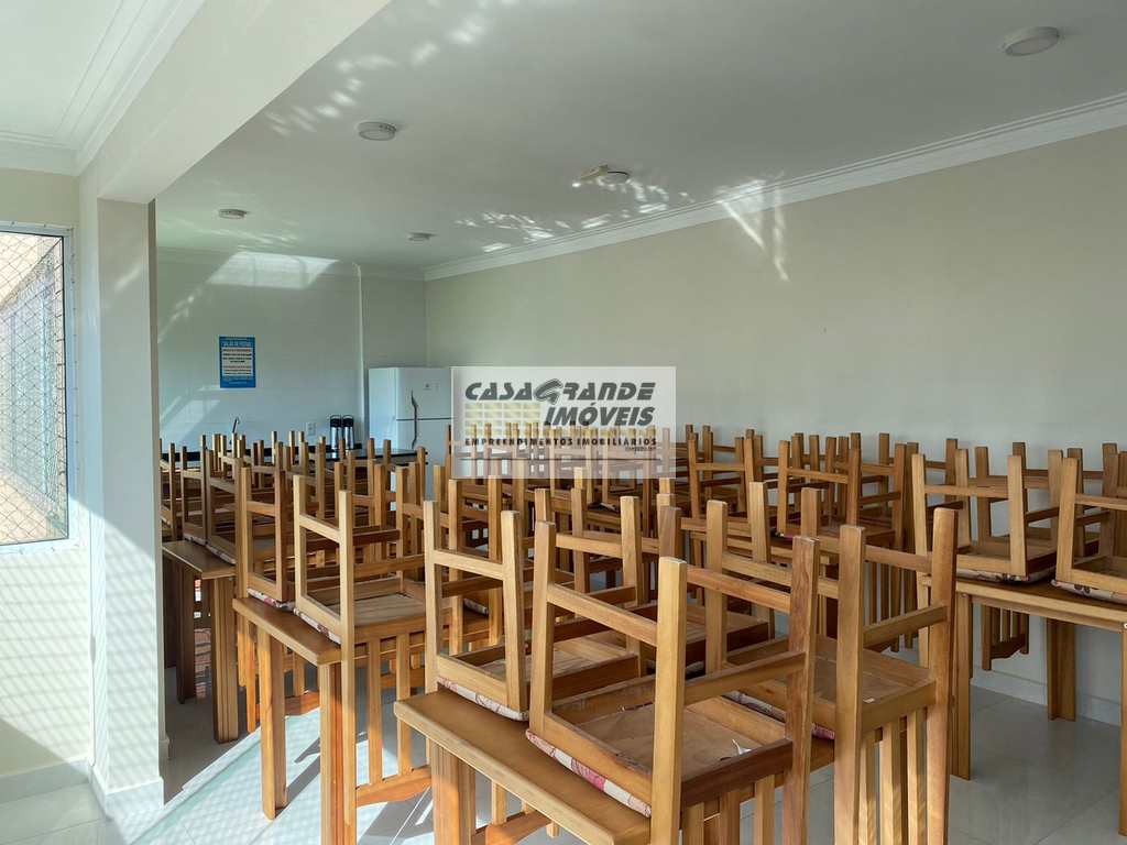 Apartamento em Praia Grande, no bairro Caiçara