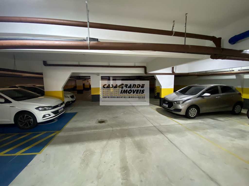 Apartamento em Praia Grande, no bairro Caiçara