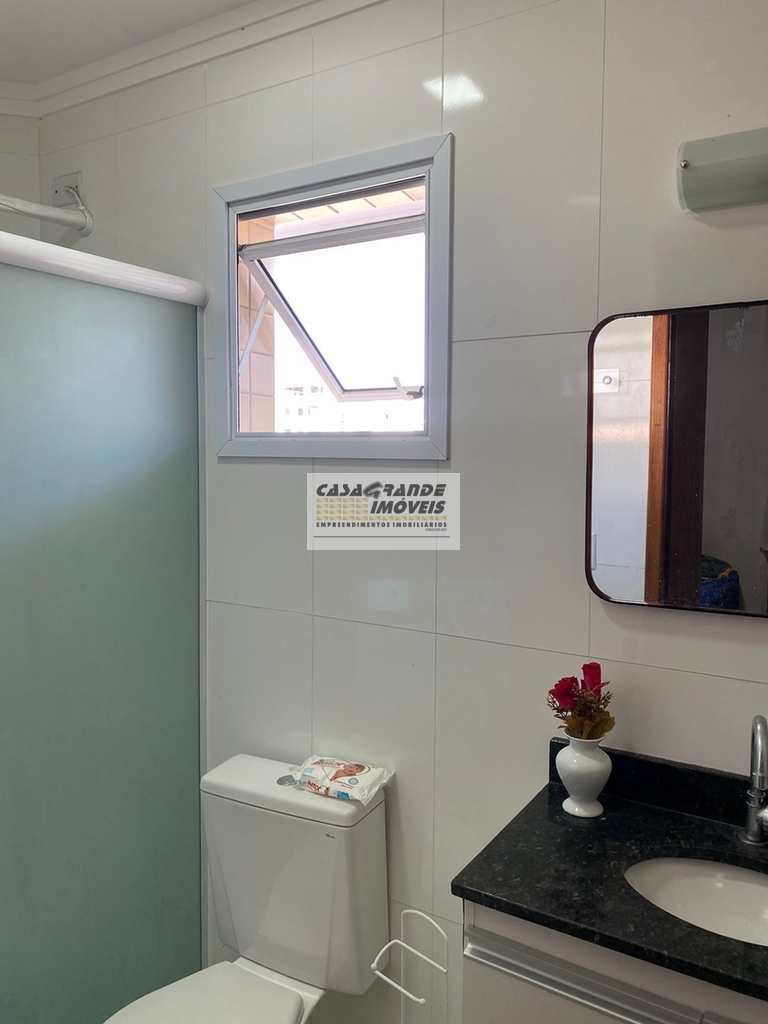 Apartamento em Praia Grande, no bairro Caiçara