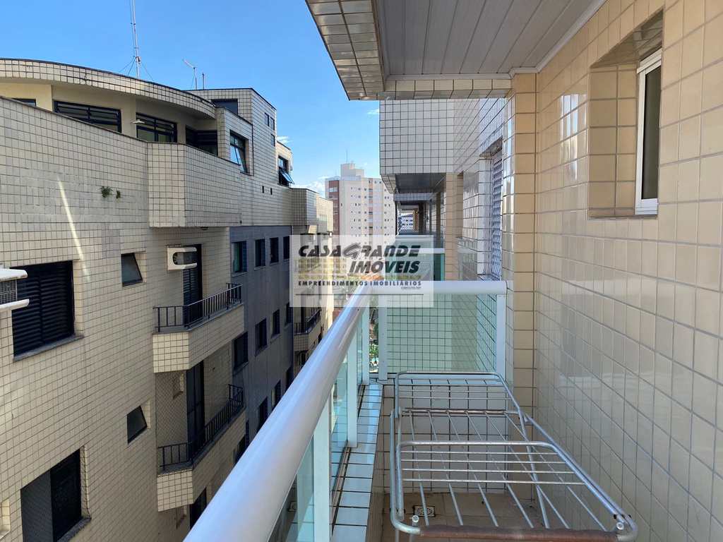 Apartamento em Praia Grande, no bairro Caiçara