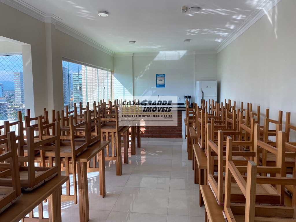 Apartamento em Praia Grande, no bairro Caiçara