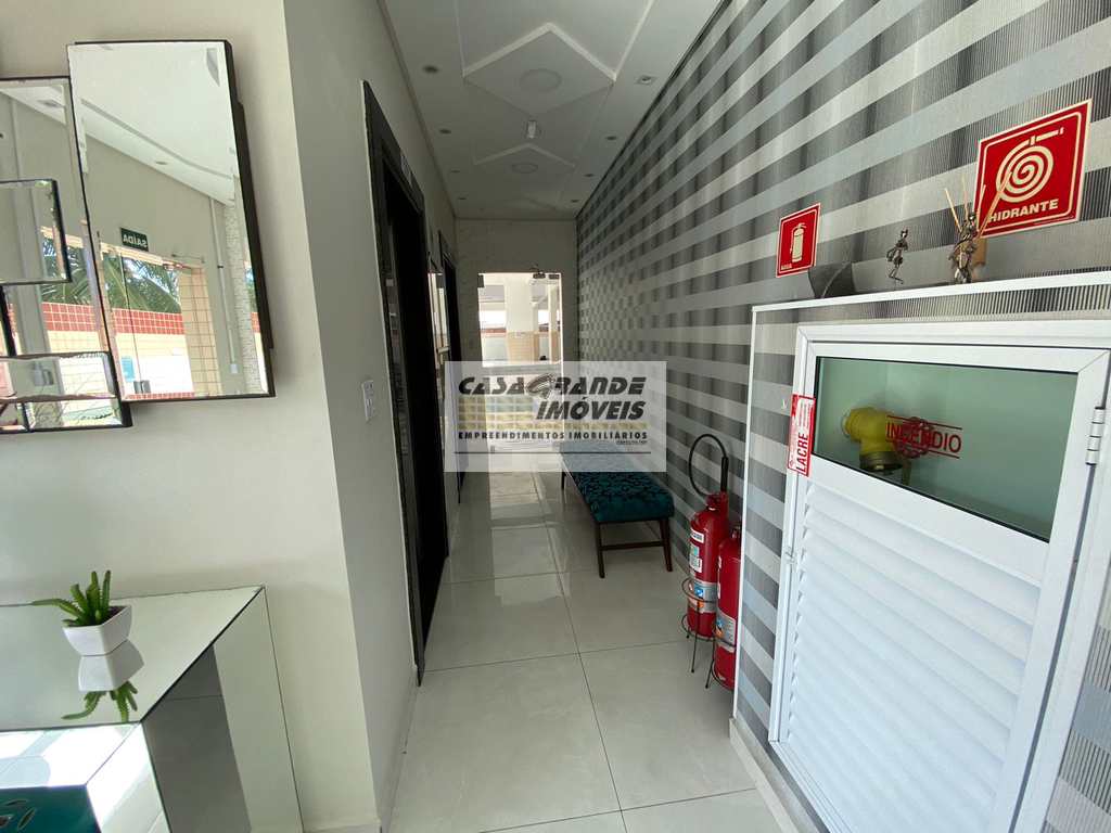 Apartamento em Praia Grande, no bairro Caiçara