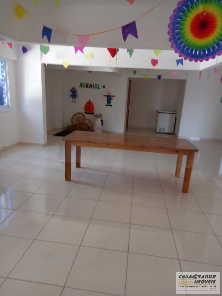 Apartamento em Praia Grande, no bairro Balneário Maracanã